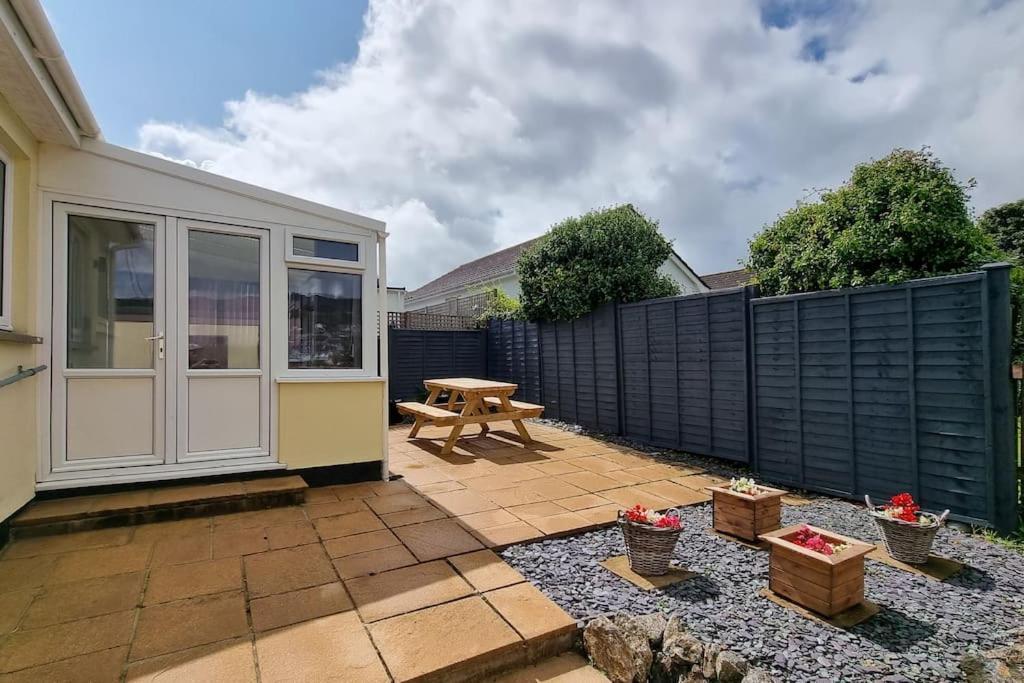Cornish Village Getaway Gwennap Exterior photo